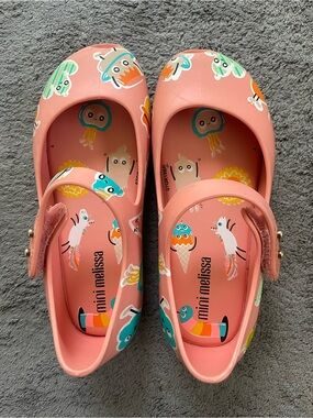 Mini Melissa ultra girl flat shoes size 9